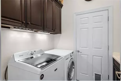 9090 Limestone Ln, Naples, FL 34120 - Photo 22