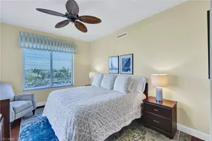 13675 Vanderbilt Dr, Naples, FL 34110 - Photo 22
