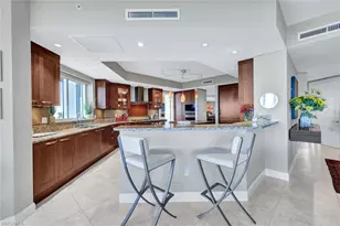 13675 Vanderbilt Dr, Naples, FL 34110 - Photo 12