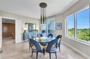 13675 Vanderbilt Dr, Naples, FL 34110 - Photo 14