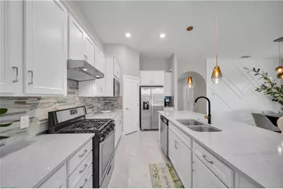 19649 Aqua View Ln, Estero, FL 33913 - Photo 16