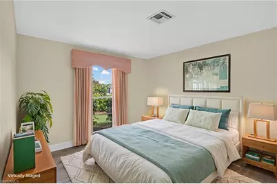 450 Huntington Dr, Naples, FL 34109 - Photo 16