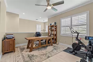 658 Vintage Reserve Cir S, Naples, FL 34119 - Photo 26