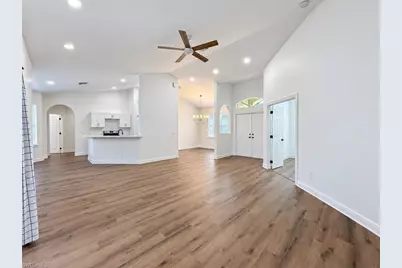 2702 25th St W, Lehigh Acres, FL 33971 - Photo 6