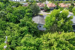 3177 Woodside Ave, Naples, FL 34112 - Photo 48