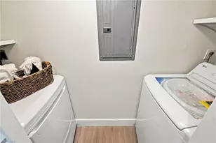 13 High Point Cir N, Naples, FL 34103 - Photo 30