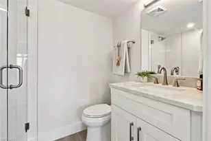 13 High Point Cir N, Naples, FL 34103 - Photo 20