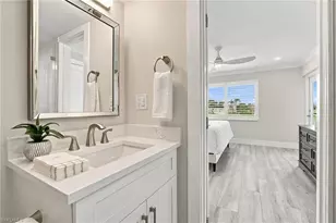 29 High Point Cir E, Naples, FL 34103 - Photo 14