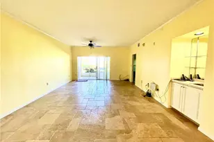 6015 Chardonnay Ln, Naples, FL 34119 - Photo 4