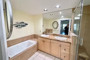 6015 Chardonnay Ln, Naples, FL 34119 - Photo 8