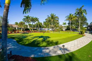 2105 Crystal Lake Dr, Naples, FL 34120 - Photo 38
