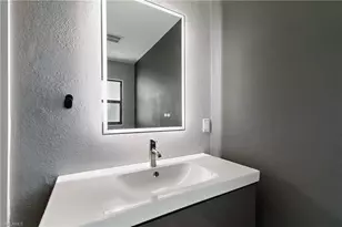 1306 SE 12th St, Cape Coral, FL 33990 - Photo 12