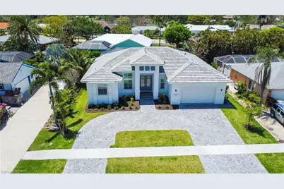 554 N Barfield, Marco Island, FL 34117 - Photo 2
