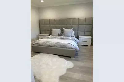 8863 Madrid Cir, Naples, FL 34104 - Photo 22