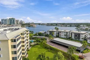 3410 Gulf Shore Blvd N, Naples, FL 34103 - Photo 30
