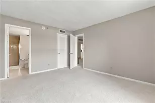 3410 Gulf Shore Blvd N, Naples, FL 34103 - Photo 18