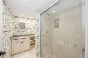 225 Wildwood Ln, Naples, FL 34105 - Photo 24