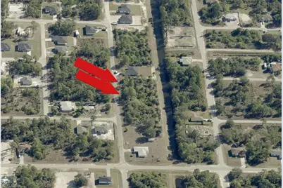 1010 Lakeside Dr, Lehigh Acres, FL 33974 - Photo 4