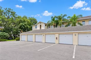 3245 Cypress Glen Way, Naples, FL 34109 - Photo 4