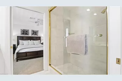 2700 Treasure Ln, Naples, FL 34102 - Photo 22