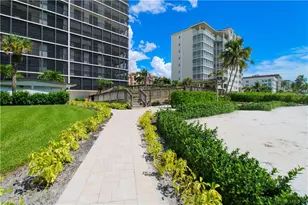 9653 Gulf Shore Dr, Naples, FL 34108 - Photo 44