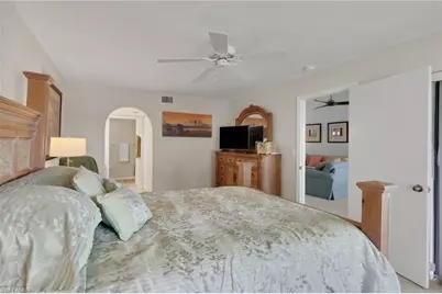 4410 Chantelle Dr #H-205, Naples, FL 34112 - Photo 20