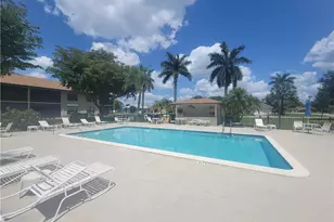 4410 Chantelle Dr, Naples, FL 34112 - Photo 32