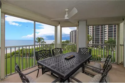 10701 Gulf Shore Dr #502, Naples, FL 34108 - Photo 1