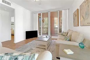 401 Bayfront Pl, Naples, FL 34102 - Photo 10