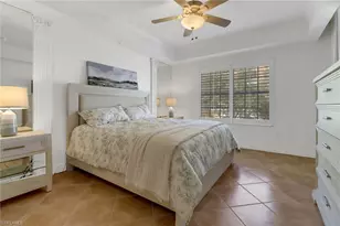 401 Bayfront Pl, Naples, FL 34102 - Photo 14