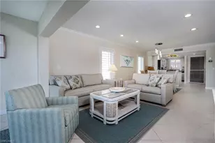 271 Southbay Dr, Naples, FL 34108 - Photo 6