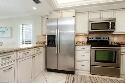 271 Southbay Dr #155, Naples, FL 34108 - Photo 8