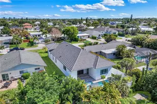 668 93rd Ave N, Naples, FL 34108 - Photo 38