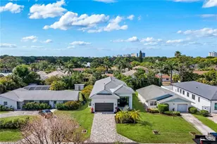 668 93rd Ave N, Naples, FL 34108 - Photo 36