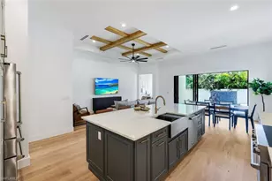 668 93rd Ave N, Naples, FL 34108 - Photo 16