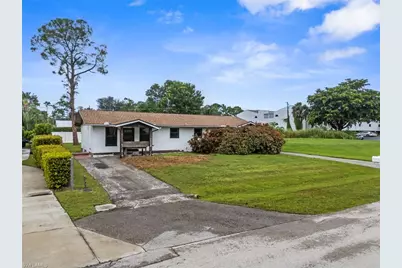 1341 Center Ln, Naples, FL 34110 - Photo 30