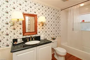 750 Pine Ct, Naples, FL 34102 - Photo 28