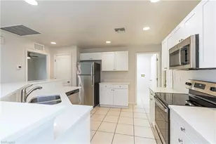 2125 NW 18th Pl, Cape Coral, FL 33993 - Photo 4