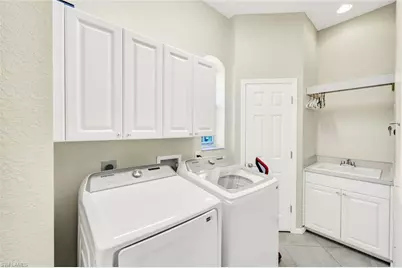 10060 Valiant Ct #202, Miromar Lakes, FL 33913 - Photo 8