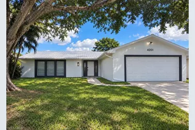 4201 32nd Ave SW, Naples, FL 34116 - Photo 2
