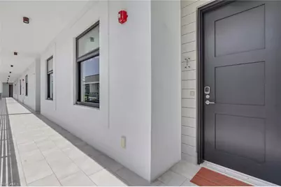 850 Central Ave #301, Other, FL 34102 - Photo 2