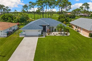 1904 SW 8th Ct, Cape Coral, FL 33991 - Photo 4