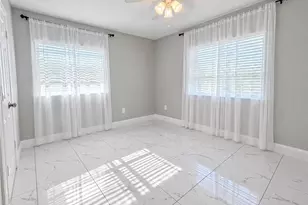 501 Forest Lakes Blvd, Naples, FL 34105 - Photo 10