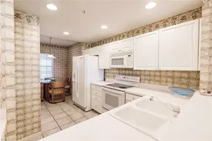 4120 Bayhead Dr, Bonita Springs, FL 34134 - Photo 12