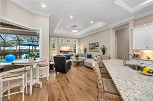 495 Saddlebrook Ln, Naples, FL 34110 - Photo 4