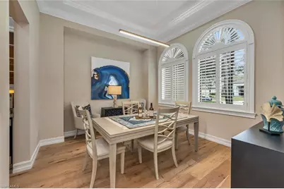 495 Saddlebrook Ln, Naples, FL 34110 - Photo 6