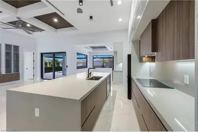 346 SW 31st Ave, Cape Coral, FL 33991 - Photo 8