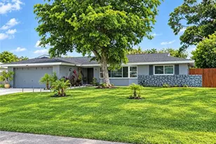 1643 N Hermitage Rd, Fort Myers, FL 33919 - Photo 2