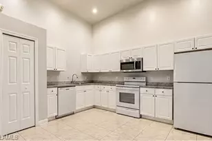 401-403 Piedmont St, Lehigh Acres, FL 33974 - Photo 4