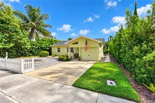 442 Central Ave, Naples, FL 34102 - Photo 2